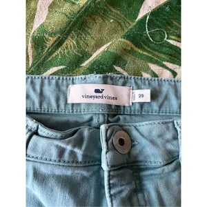 Vineyard Vines high rise straight crop Size 29 92% cotton thumbnail 2