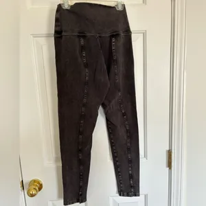 Aerie women’s grey leggings 7/8 high rise thumbnail 6