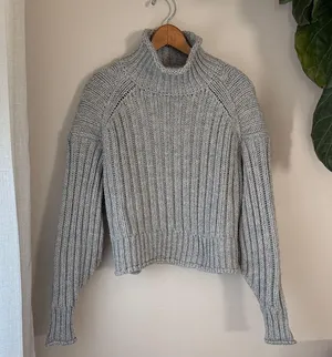 H&M Gray Crop Chunky Cable Knit Wool Blend Turtleneck Sweater thumbnail 1