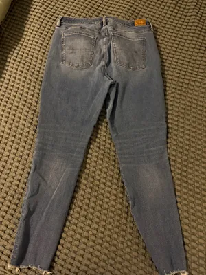 American Eagle The Dream Jean High-Rise thumbnail 4