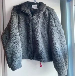 UO fuzzy teddy sherpa jacket thumbnail 1