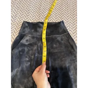 Lululemon Leggings Joggers Women’s Sz 0 Marble Diamond Dye Align High Rise thumbnail 4