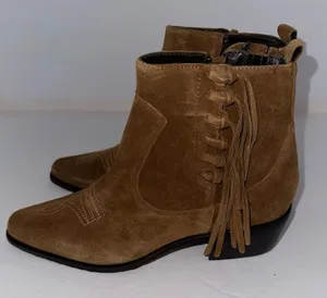 NWOT Donald Pliner MONA Brown‎ Suede Fringe Ankle Booties 9M Side Zip Leather thumbnail 1