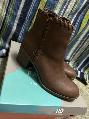 No Parking Brown Boots Size 10 thumbnail 1