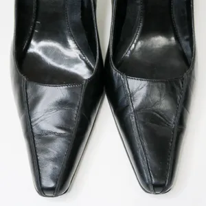 Vintage 90s Connie Black Leather Pumps thumbnail 4