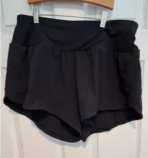 Women‎ Black Athletic Shorts XL Built-In Liner Running Tennis Golf Activewear thumbnail 1