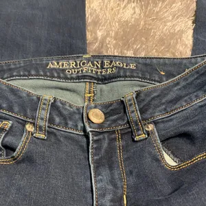American Eagle Dark Wash Skinny Jeans 2 thumbnail 6