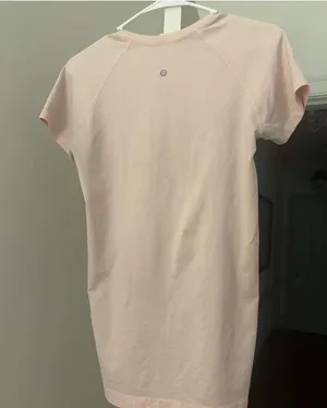 Lululemon Swiftly Tech Short Sleeve thumbnail 2