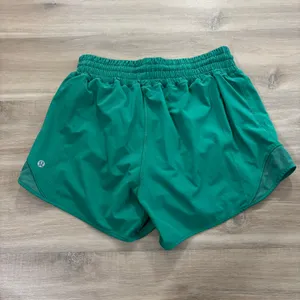 Lululemon Hotty Hot High-Rise Lined Short 4" Cascadia Green Women Size 6 thumbnail 3