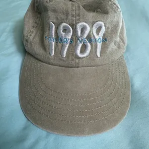 1989 Taylor swift hat thumbnail 2