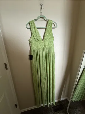 Lulus Melitta Lime Green Plisse Sash Maxi Dress Sz L NEW Formal Gown thumbnail 7