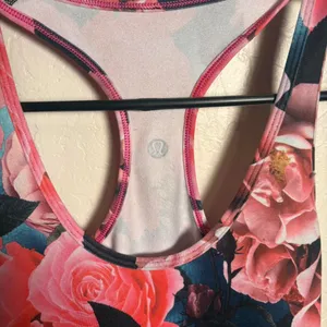 Lululemon Cool Racerback Tank Top Secret Garden Floral Running Yoga. Size 2 best thumbnail 2