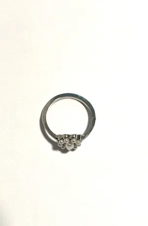 Faux Pearl Ring size 8 Silver thumbnail 3