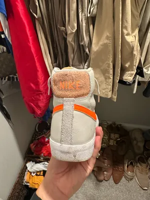 Nike High-Tops 9.5  thumbnail 4