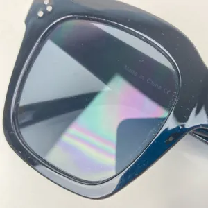 Square Black Sunglasses UVA/UVB thumbnail 8