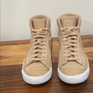 Nike Women's Blazer Mid Premium Sneakers ‘Vachetta Tan' DQ7572-200 Size 9 thumbnail 7
