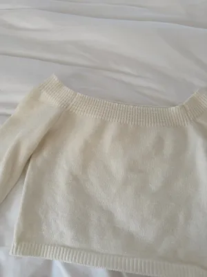 SheIn white off shoulder top thumbnail 3