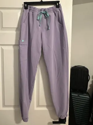 Garde Malade Scrub Set : Lavender Purple thumbnail 5