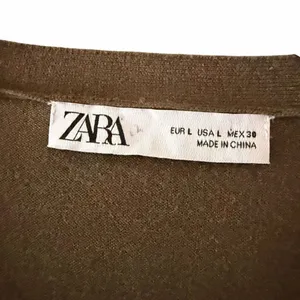 Zara V-Neck Olive Green Button Down Long Sleeves Lightweight Career Office Capsu thumbnail 2