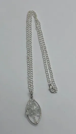 Clear Quartz Necklace White thumbnail 1