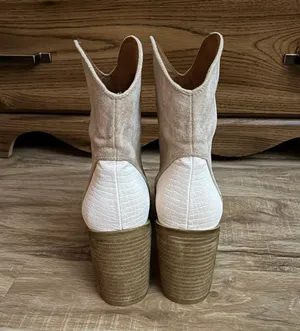 Gucci Ankle Boots thumbnail 4