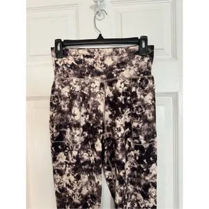 Athleta XS petite pants thumbnail 4