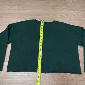 Papermoon Boutique Women's Green Cropped Sweater Small thumbnail 4