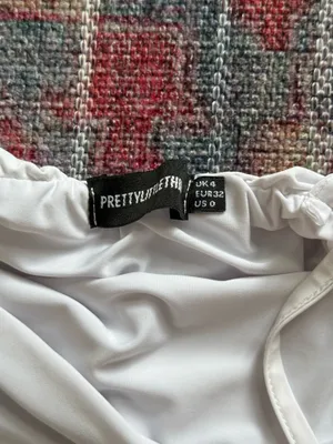 Pretty Little Thing Dress Bodycon thumbnail 6