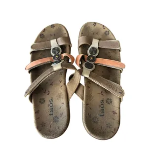 Taos Prize 3 strappy sandals women’s size 8 vacation comfortable thumbnail 3