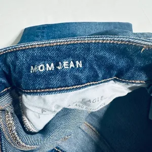 American Eagle Outfitters Dark/Midwash Distressed Hem Mom Jeans thumbnail 4