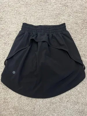 Lululemon Skirt Black thumbnail 3