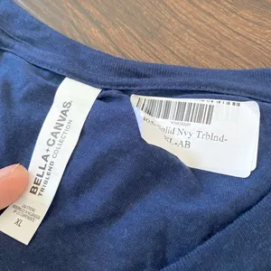 New unworn Dark Blue V-neck T-shirt XL Bella Canvas thumbnail 2