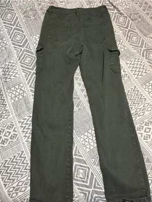 Well Worn Olive Cargo Pants Womens 6/28 Utility Stretch Straight Leg Green thumbnail 3
