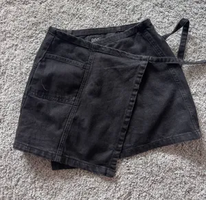 BDG Urban Outfitters Denim Skirt wrap thumbnail 1