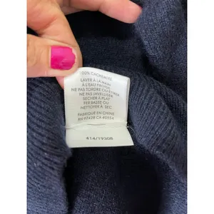 White‎ + Warren 100% Cashmere Navy V Neck Pullover Sweater Women's XS Classic thumbnail 7