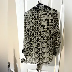 Zara Black and Cream Chain Pattern Top thumbnail 3