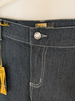 NWT Womens 12 Dark Wash Stretch Bootcut Jeans Y2K Bling Rhinestone Cross Pockets thumbnail 9