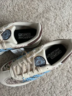 Adidas *Farm Rio sneakers. Size 7 thumbnail 3