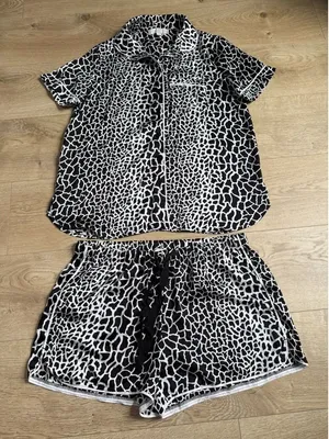 NWOT‎ Womens Loft black white leopard print satin button up shorts pajamas MP SP thumbnail 1