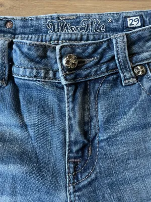 Miss Me Bermuda Shorts Sequin and Rhinestone Embellishments Size 29 thumbnail 9
