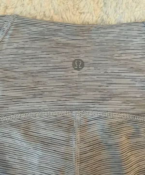Wunder Under 25” Leggings thumbnail 5