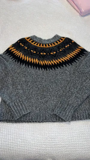 American Eagle Outfitters Women’s Sweater thumbnail 2