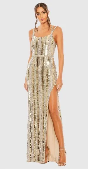 Mac Duggal Halter Neck Embellished Detailed Back Gown Style #93981 thumbnail 2