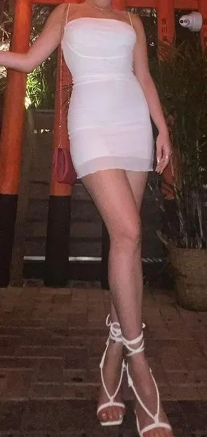 Princess Polly Bodycon White Dress thumbnail 1