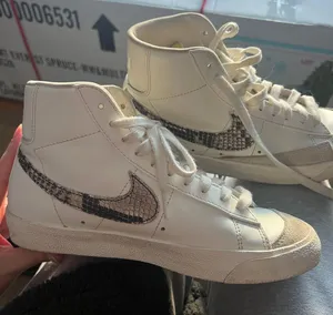 Nike Blazers thumbnail 2