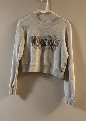 Hollister Sweater thumbnail 1