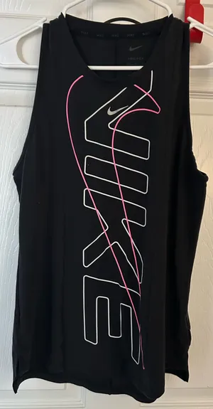 Nike Tank thumbnail 1