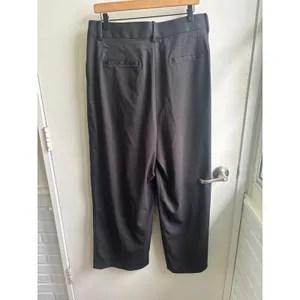 Lululemon Pleat Front High Rise Wide Leg Trouser size 14 gorpcore‎ minimalist thumbnail 4