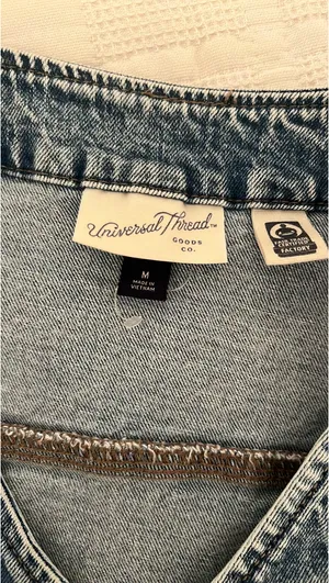 Universal Threads Denim Vest thumbnail 3