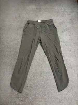 Marine Layer Allison Cropped Pants Dolphin Hem Green Women’s thumbnail 3